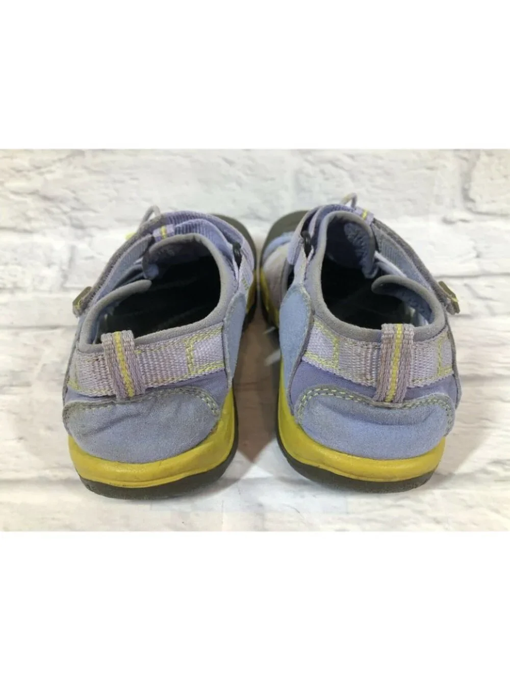 KEEN Girls 4 Newport Lavender Waterproof Sport Sandals